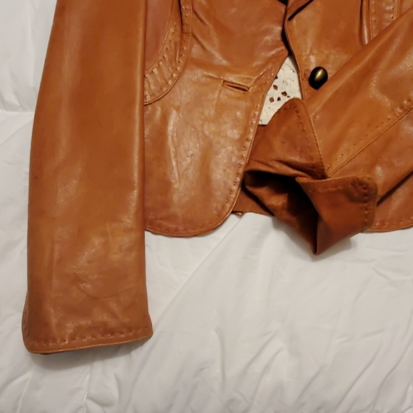 Gorgeous MODA International Leather Jacket - Picture 7 of 8